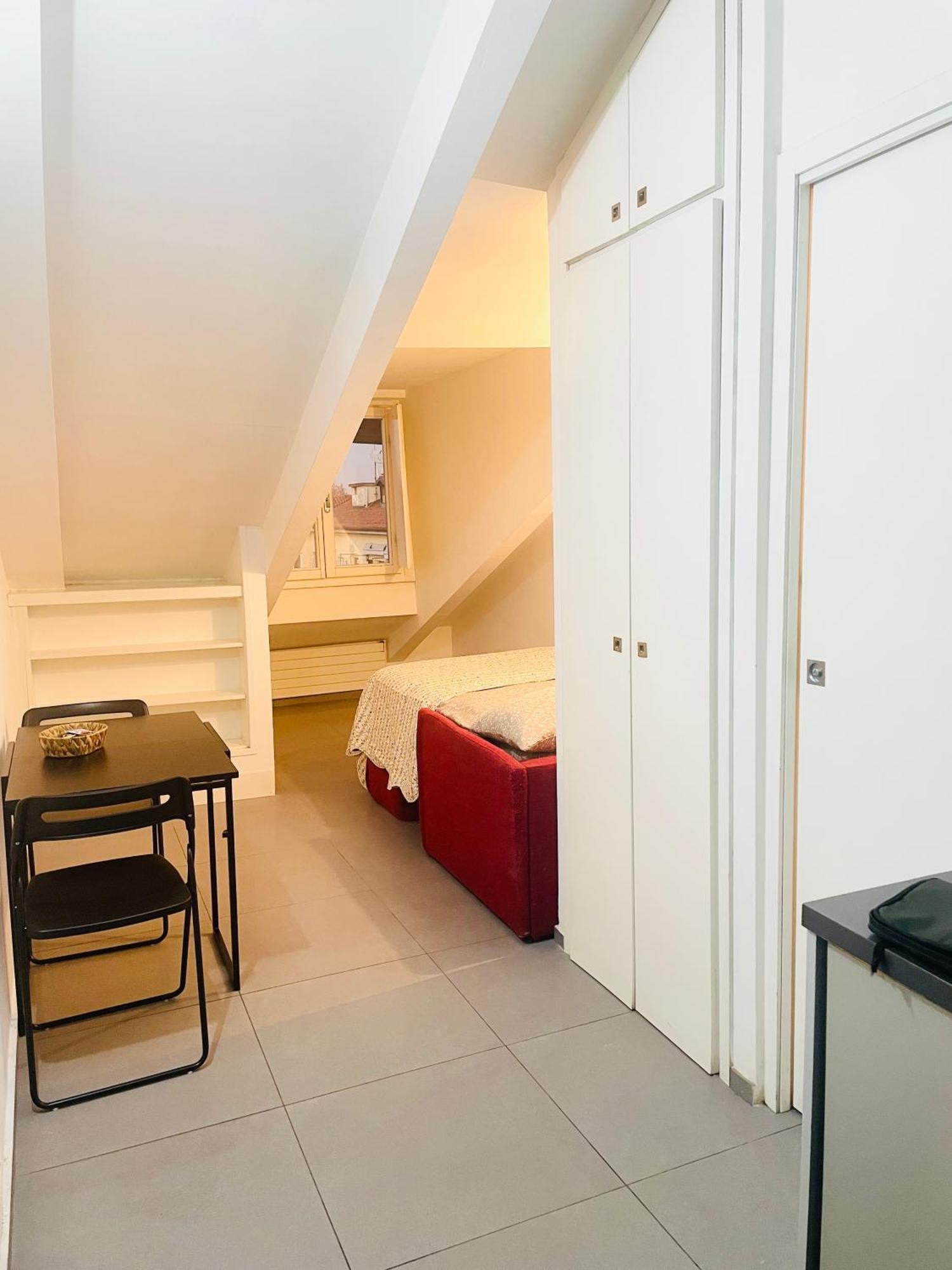 Mansarda Galliari Apartment *